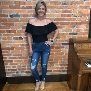 Meet your Posher, Lauren